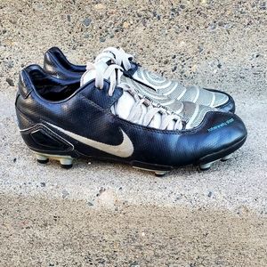07 nike total90 shoot jr youth size 4